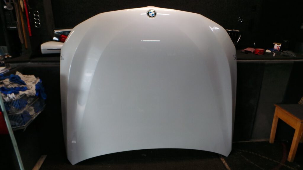 BMW Série 6 G32 capot