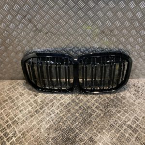 BMW X7 G07 calandre OEM 51138745732