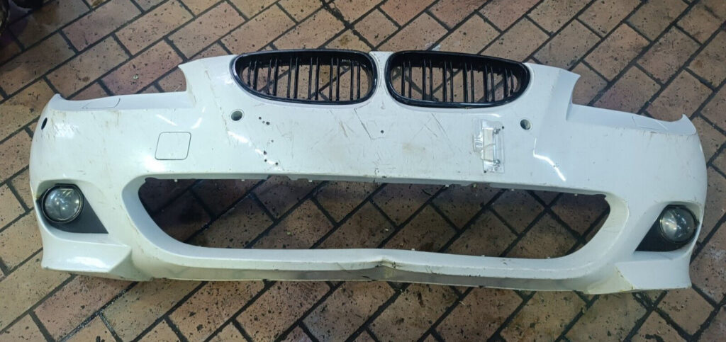 BMW 5er E60 E61 Stoßfänger OEM 7896582