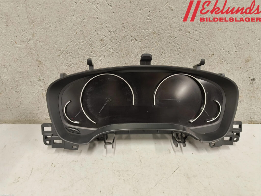 BMW 5 Series G30 F90 Instrument Cluster OEM 2640378