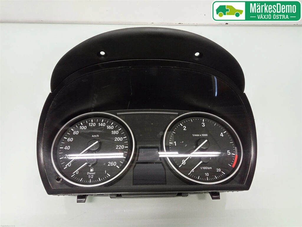 BMW X1 E84 Instrument Cluster OEM 9283840