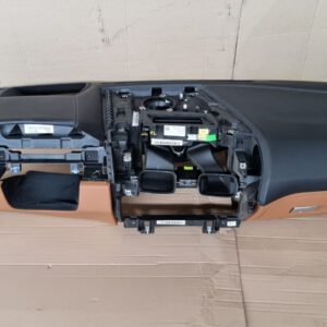 BMW 8er G14 Armaturenbrettteil