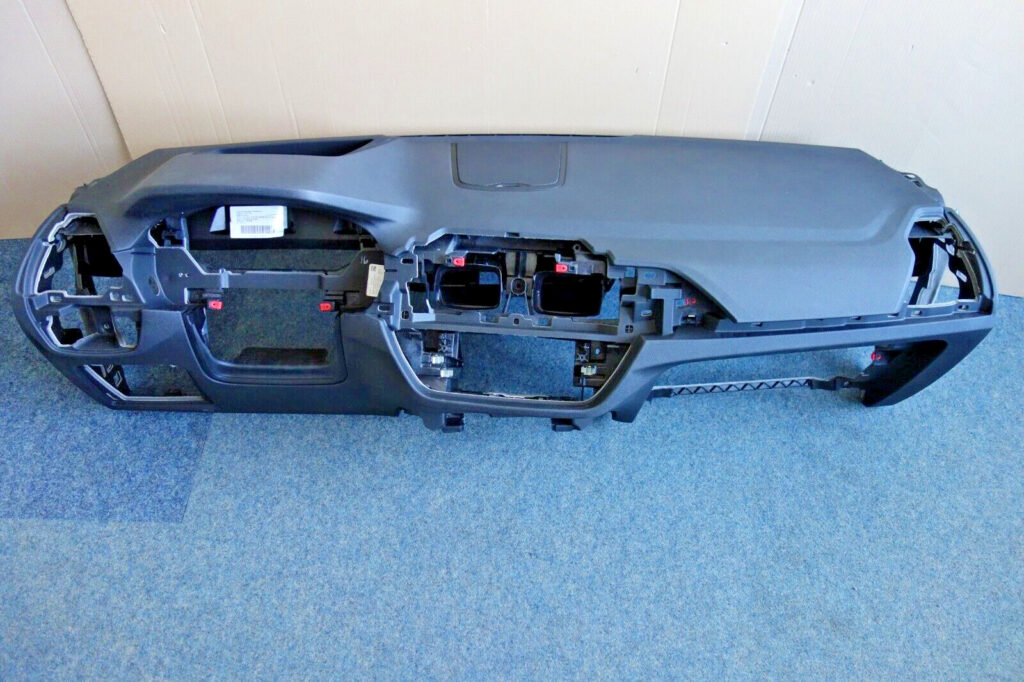 BMW X3 G01 / X4 G02 Dashboard Panel