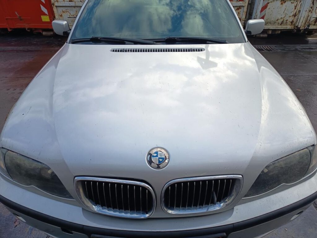 BMW Série 3 E46 capot OEM 41617042893