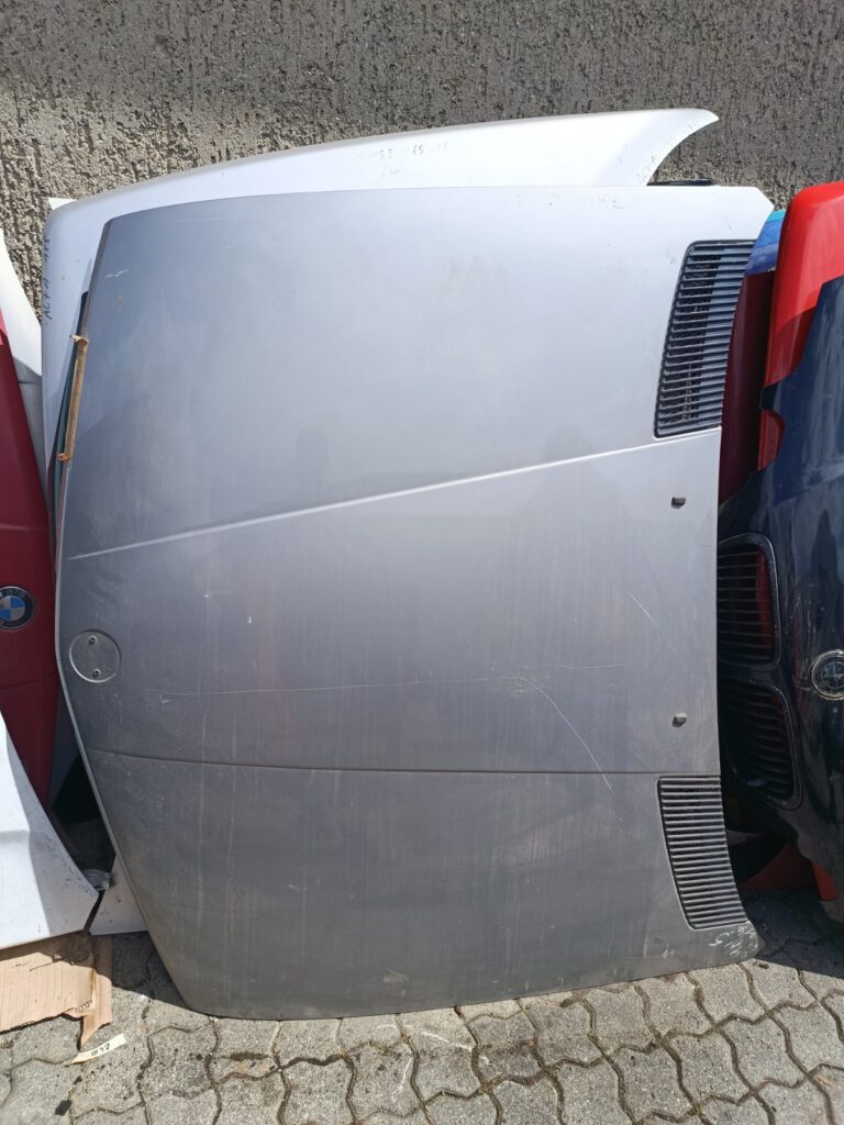 BMW 5 Series E28 Hood