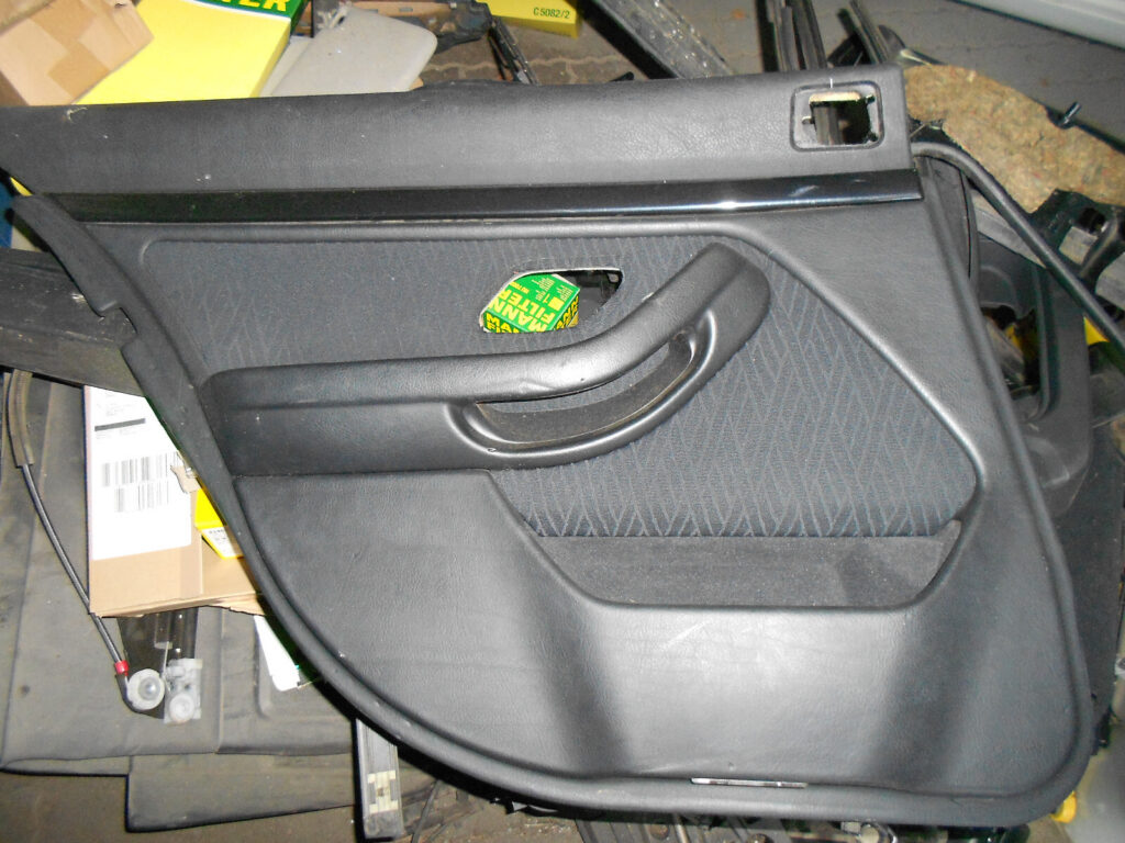 BMW 5er E39 Türverkleidung