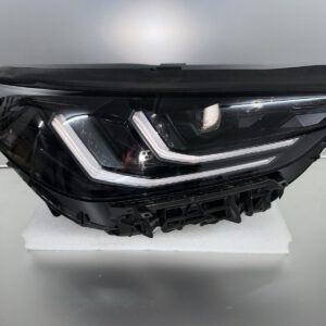 BMW X3 G45 Headlight OEM 8087164