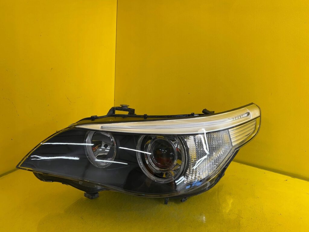 BMW 5er E60 E61 Scheinwerfer OEM 7160151