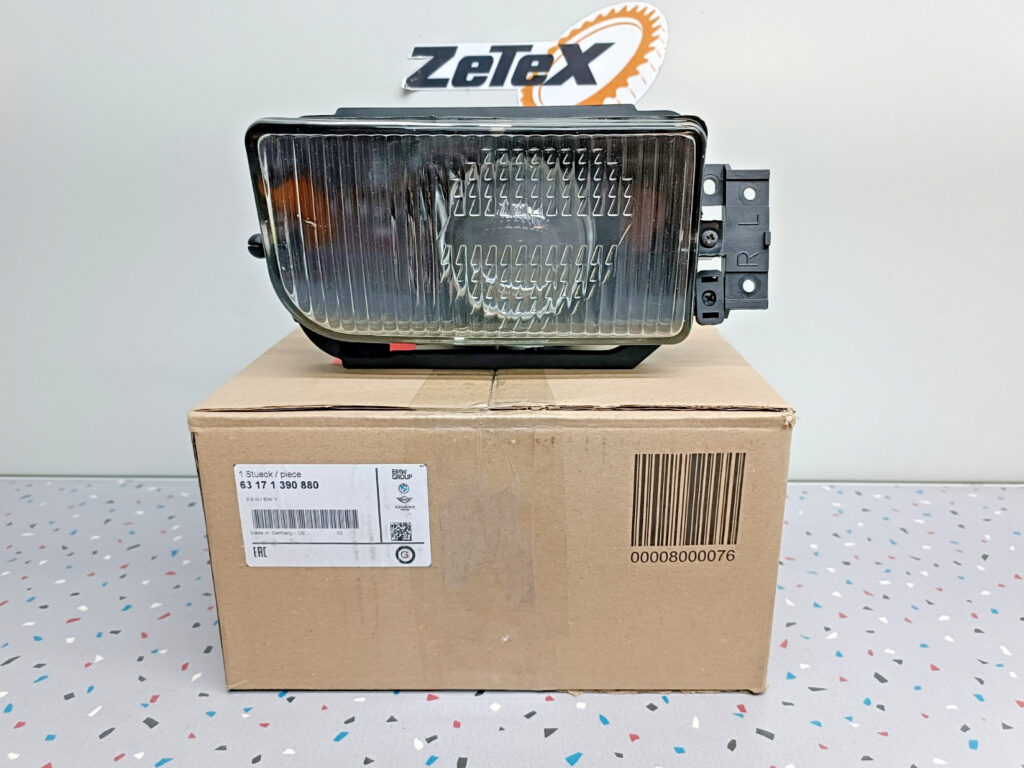 BMW Série 6 E24 / Série 7 E32 antibrouillard OEM 63171390880