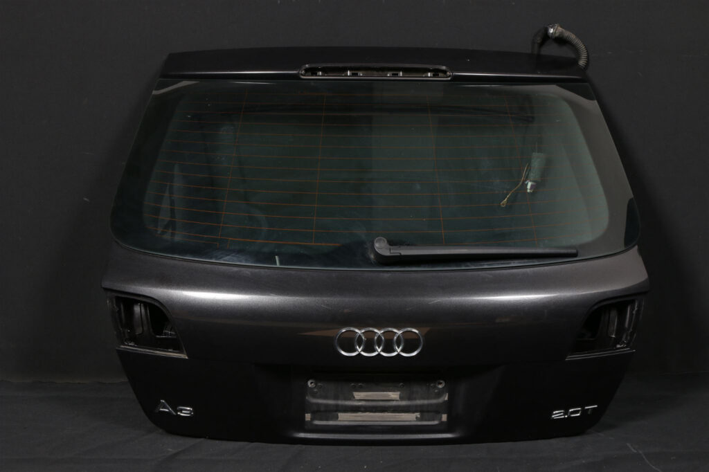Audi A3 8P Sportback Tailgate
