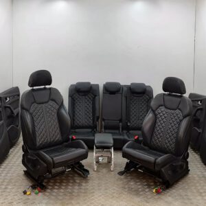 Audi Q5 FY Seat and Door Card Set