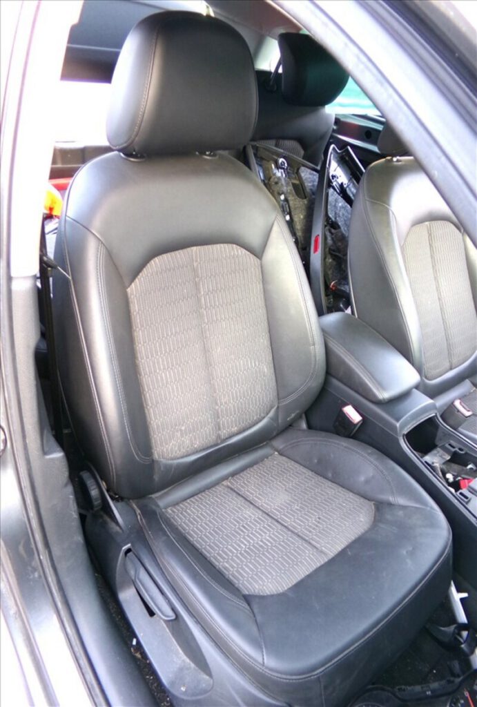Audi A3 8V siège avant droite