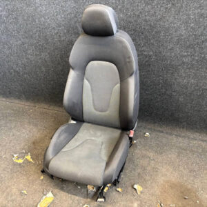 Audi TT 8J Sport Seat Front Right