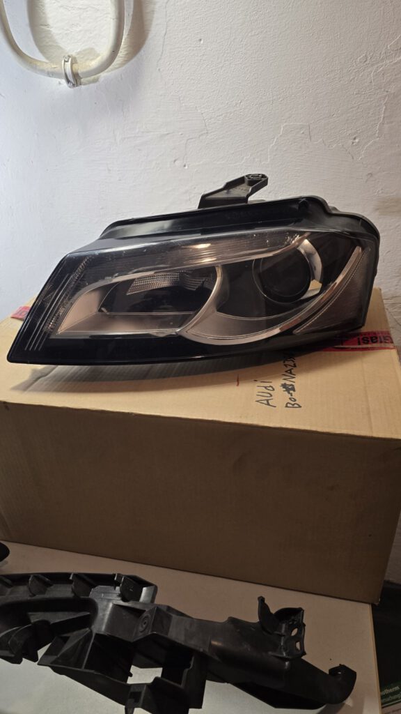 Audi A3 8P LED Headlight Left OEM 8P0941003