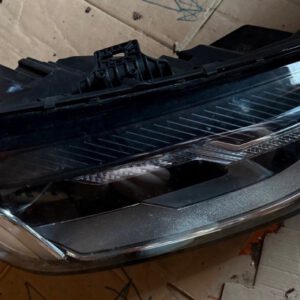 Audi A4 B9 8W LED Headlight Right OEM 8W0941012