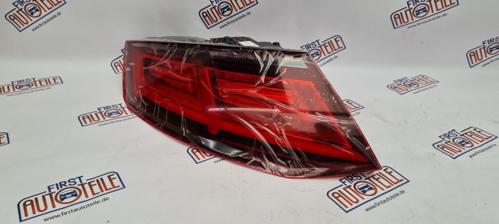 Audi TT 8S Rückleuchte links OEM 8S0945095F