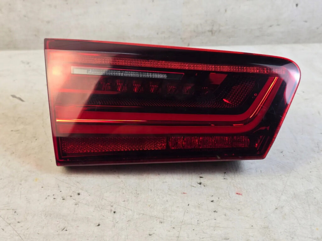 Audi A6 C7 4G Rückleuchte links Ref. 4G4G9945093F