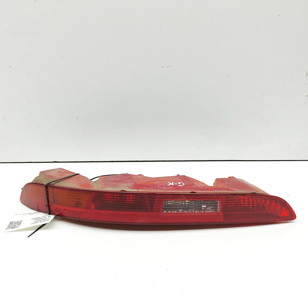 Audi Q3 8U feu antibrouillard arrière gauche OEM 8U0945095