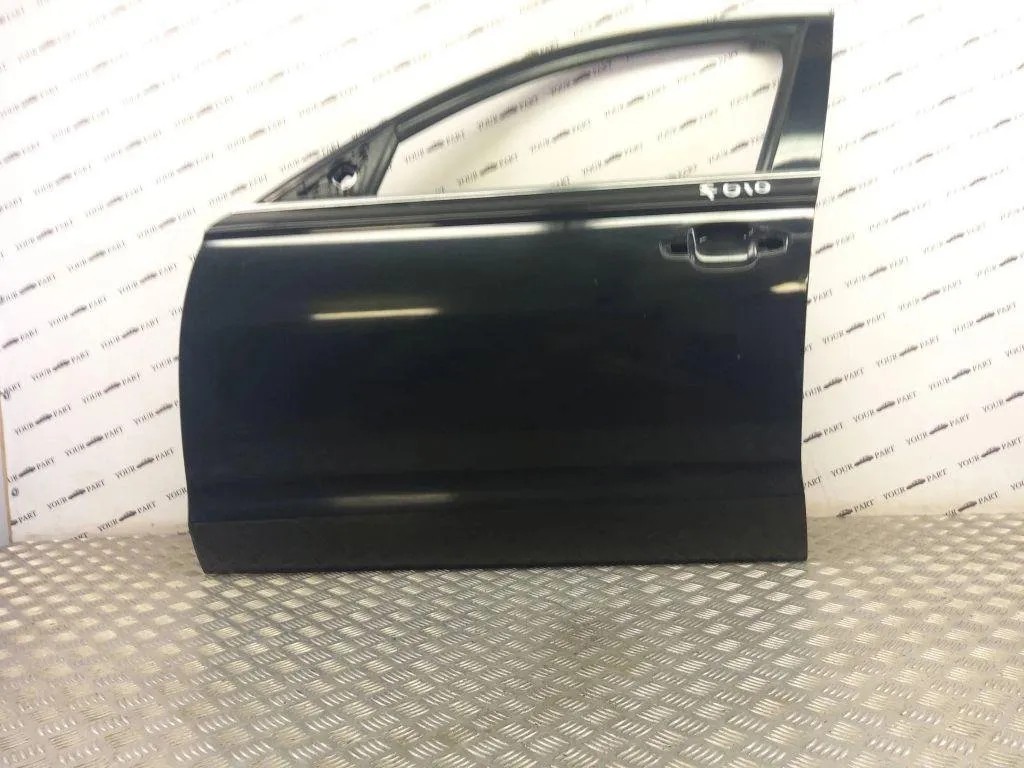 Audi A6 C8 4A Limousine Tür vorne links Farbe schwarz