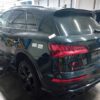 Audi Q5 FY SUV porte arrière gauche Couleur noir Mythos métallisé (mythosschwarz-met.)