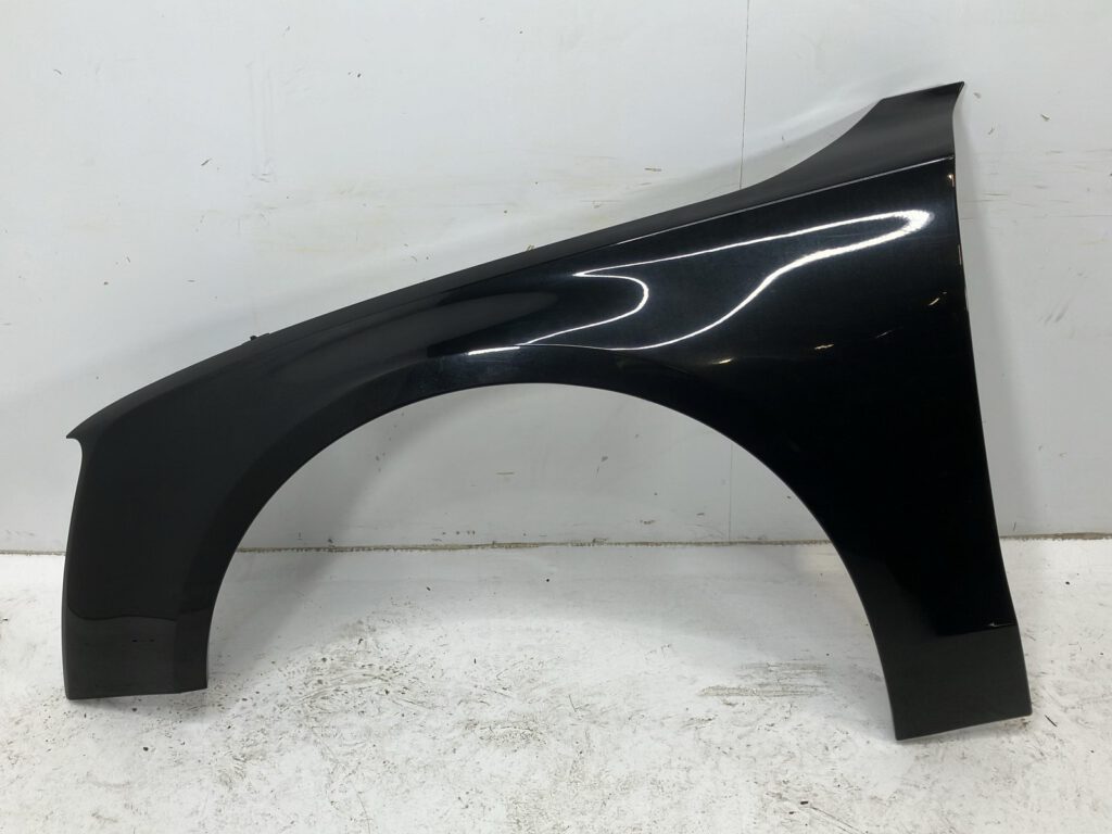 Audi A8 D4 4H Kotflügel vorne links OEM 4H0821105B