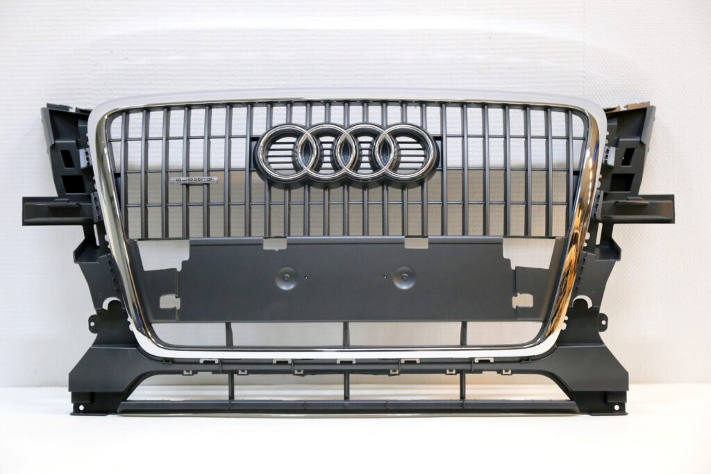 Audi Q5 8R Kühlergrill OEM 8R0853651C