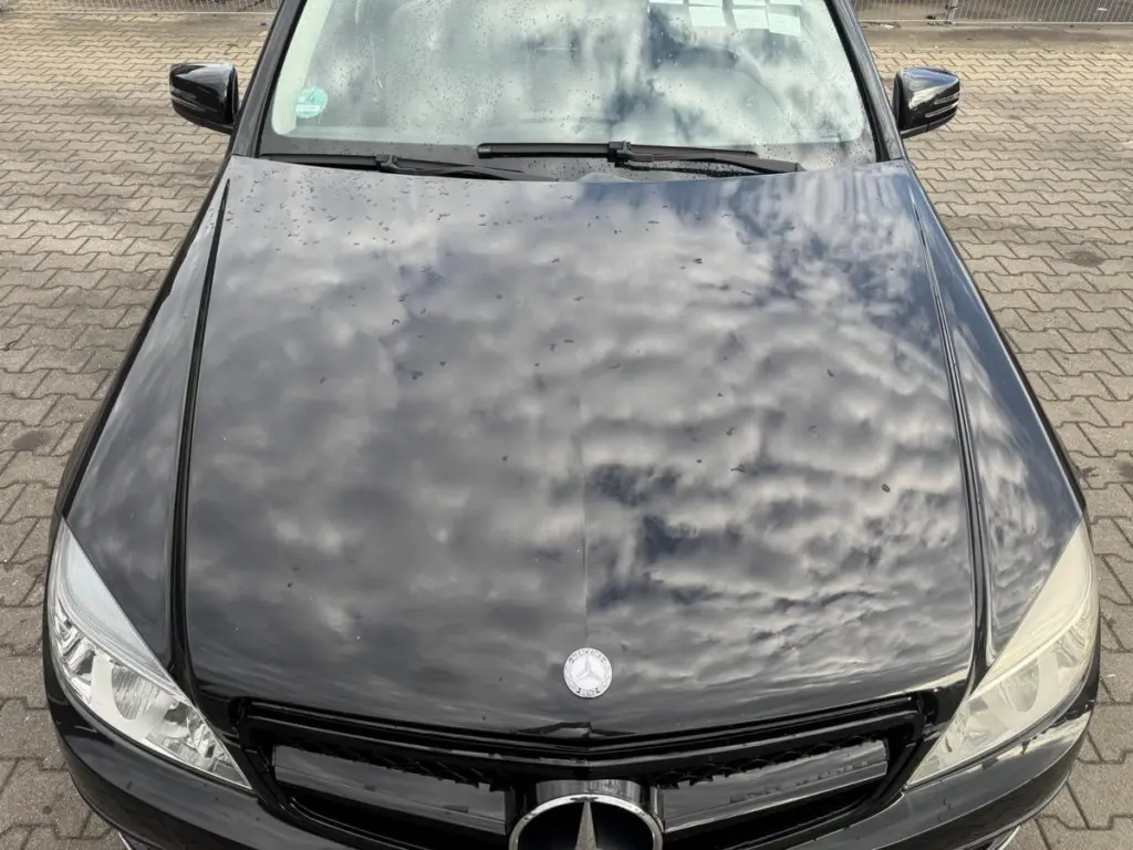 Mercedes C-Klasse S204 Motorhaube Obsidianschwarz OEM 2048801057