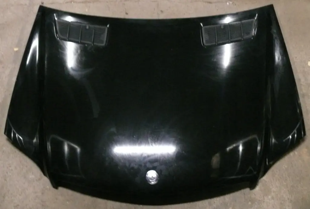 Mercedes ML W164 capot noir
