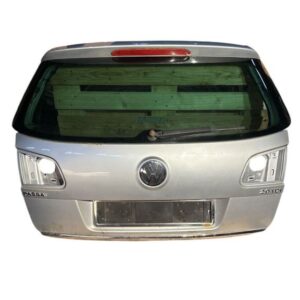 Volkswagen Passat B6 Rear Tailgate