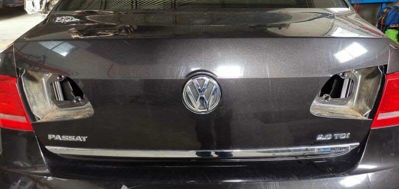 Volkswagen Passat 362 Rear Trunk Lid OEM 3AE827025