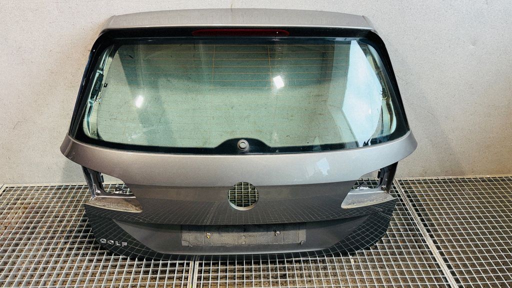 Volkswagen Golf Sportsvan Rear Tailgate