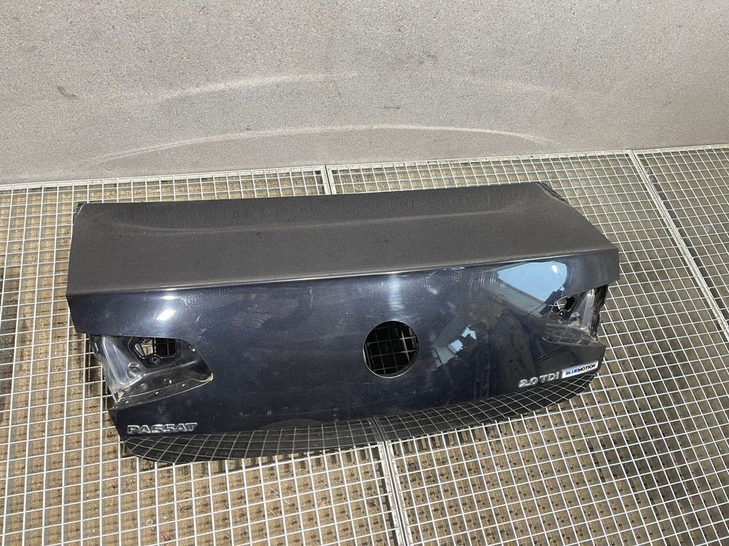 Volkswagen Passat B8 Rear Trunk Lid