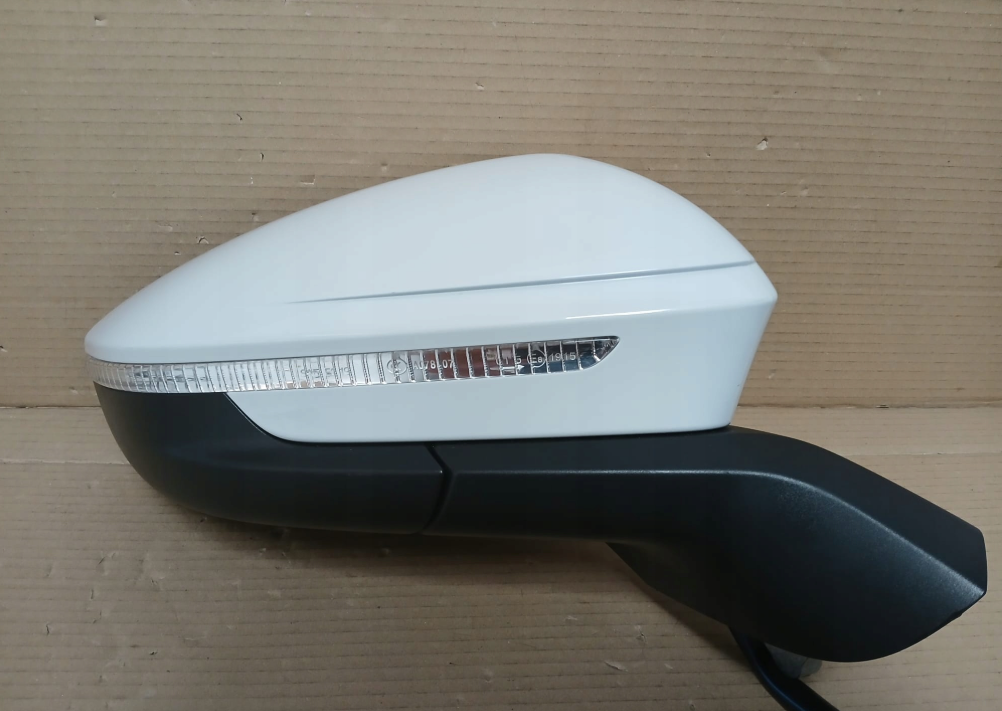 Skoda Enyaq Right Side Mirror White
