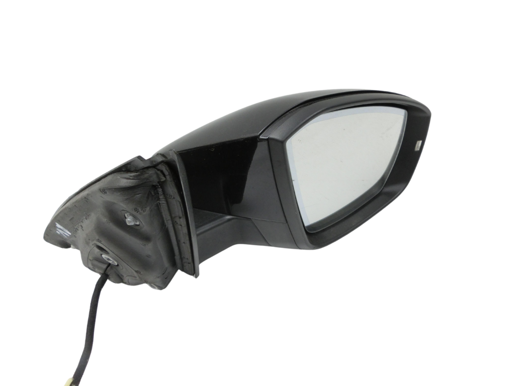 Skoda Octavia III / 5E Right Side Mirror Black Magic Pearl OEM 5E1857508AB