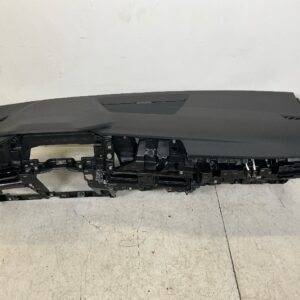 Volkswagen Golf VIII / CD Front Dashboard OEM 5H1857003M