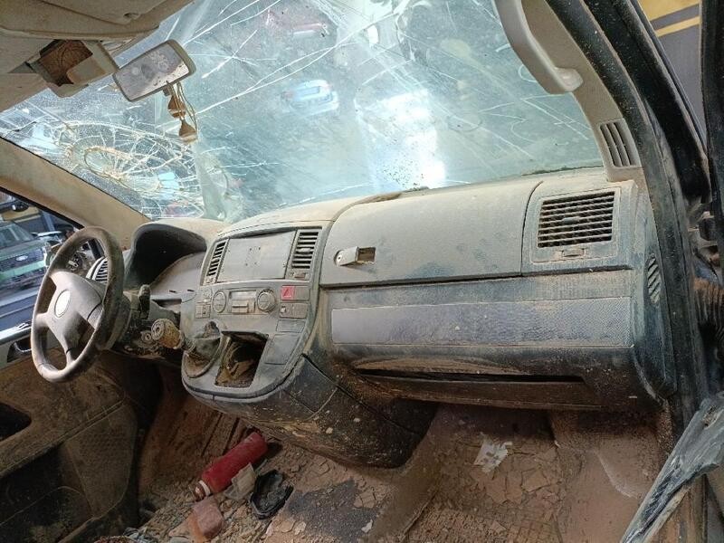 Volkswagen Multivan T5 Front Dashboard