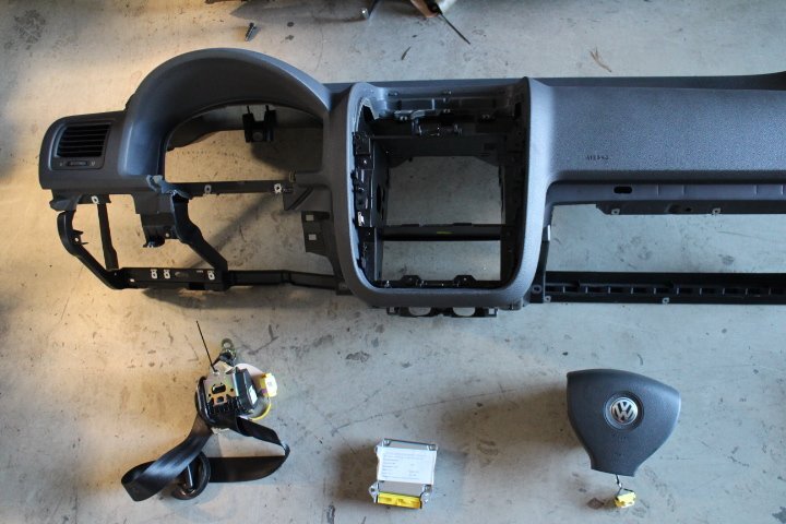 Volkswagen Golf V / 1K Front Dashboard Set