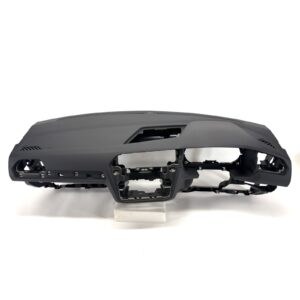 Volkswagen Tiguan II / AD Front RHD Dashboard Black