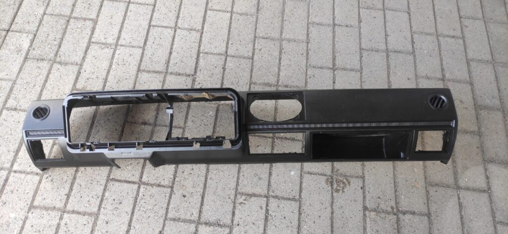 Volkswagen Golf I Front Dashboard Black