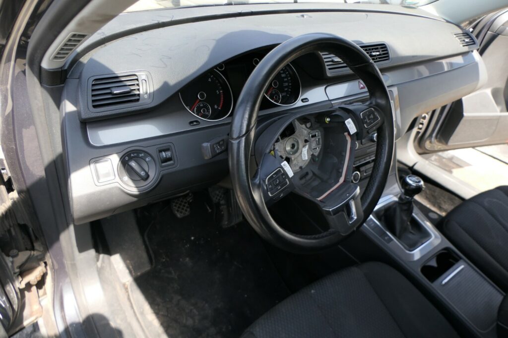 Volkswagen Passat CC 3C Front Dashboard Titan Black