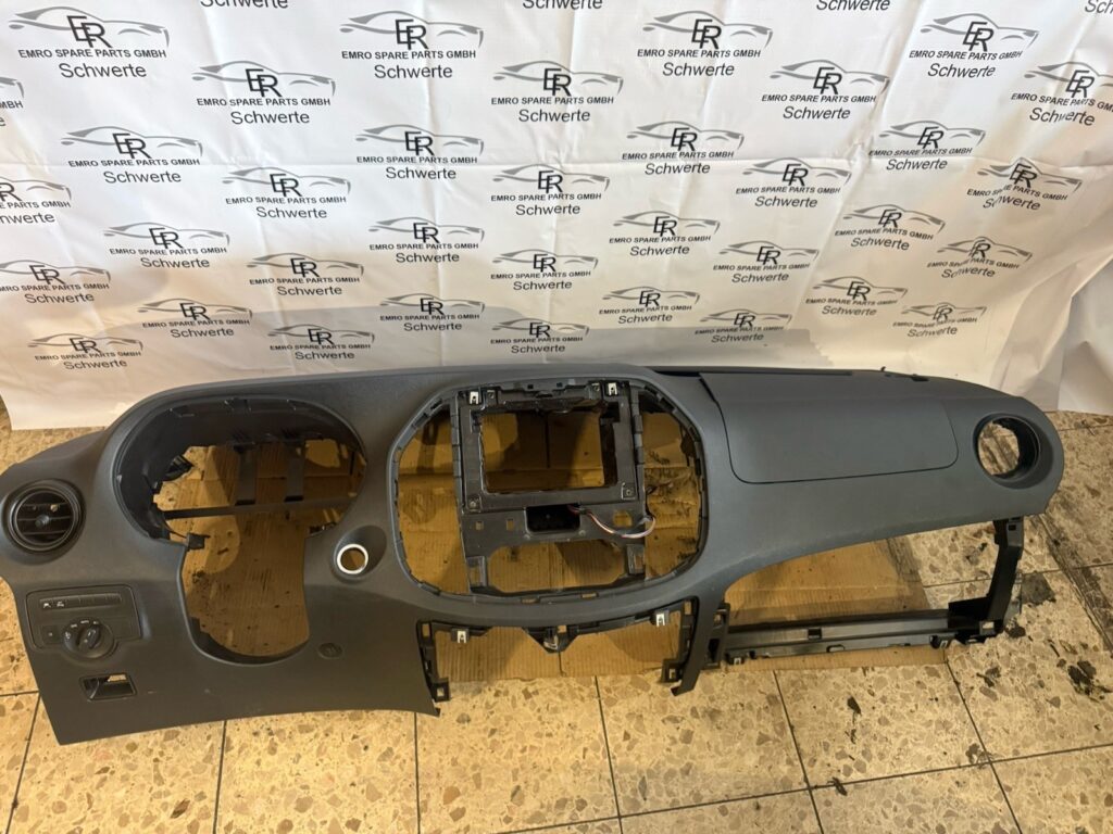 Mercedes Vito W447 Dashboard Grey