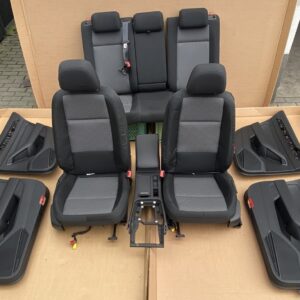 Volkswagen Passat B8 Variant Seat Set