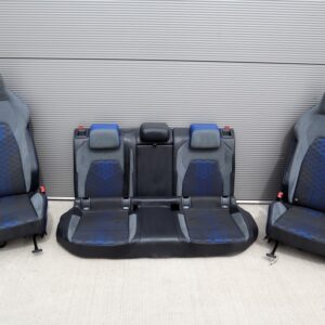 Volkswagen Golf VIII / CD Seat Set