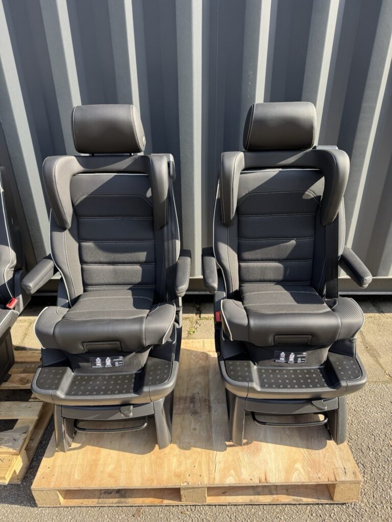 Volkswagen Transporter / Multivan T6 Rear Seat