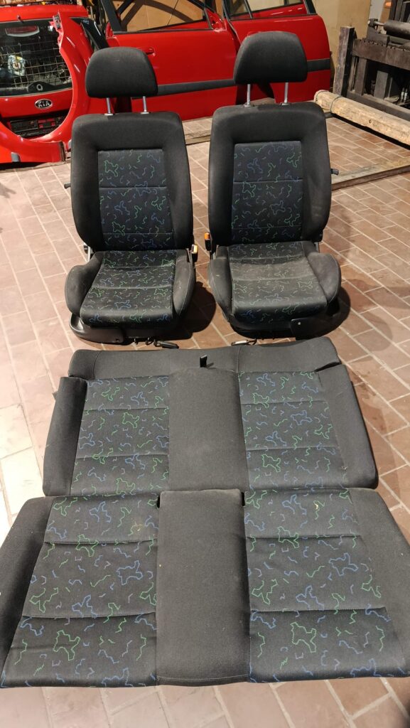 Volkswagen Golf Cabriolet Seat Set