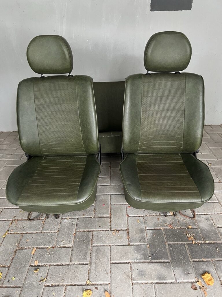 Volkswagen Golf I Seat Set