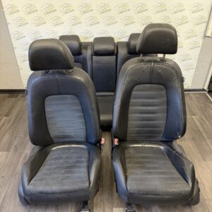 Volkswagen Passat B6 / 3C Sedan Seat Set