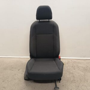 Volkswagen Polo VI / AW Front Right Seat Titan Black / Quartz