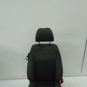Volkswagen Amarok Front Right Seat