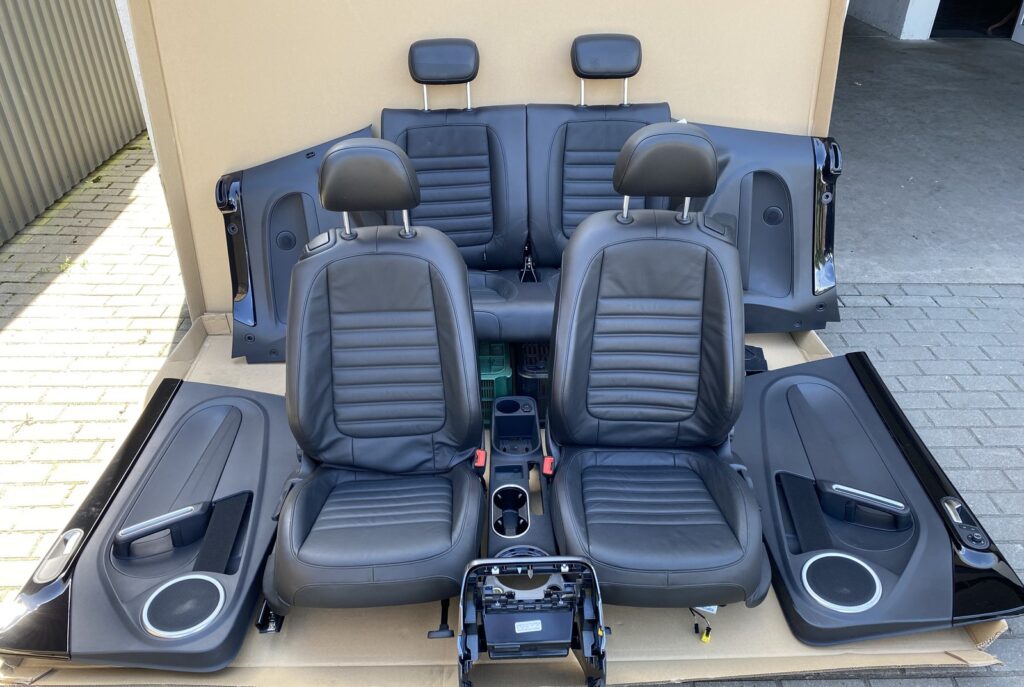 Volkswagen Beetle Cabriolet 5C Seat Set